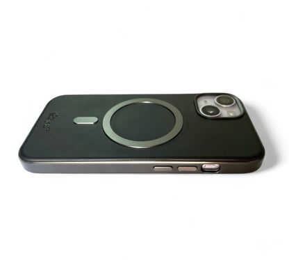 iPhone 15 Leather MagSafe Case Black